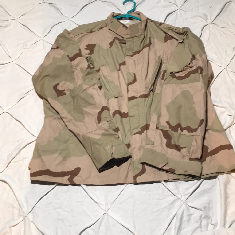 ⭐️Camp Long sleeve shirt